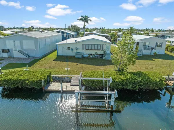 Punta Gorda, FL 33950,44 WINDMILL BLVD #44