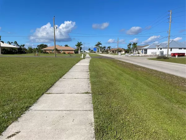 Punta Gorda, FL 33955,7310 S BLUE SAGE