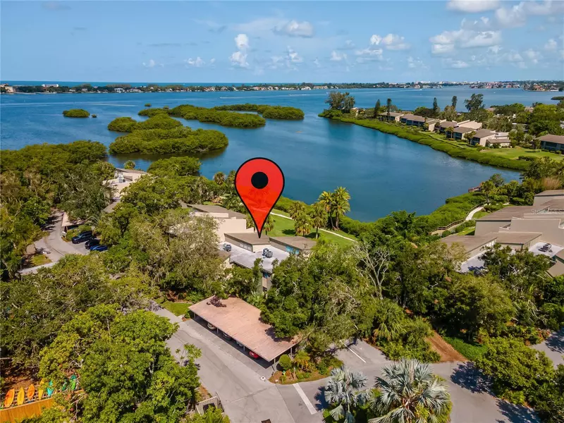 1603 BAYHOUSE POINT DR #111, Sarasota, FL 34231