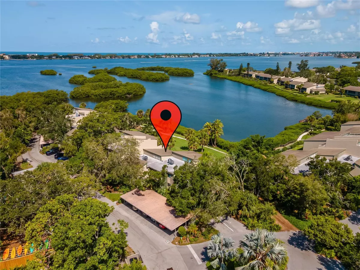 Sarasota, FL 34231,1603 BAYHOUSE POINT DR #111