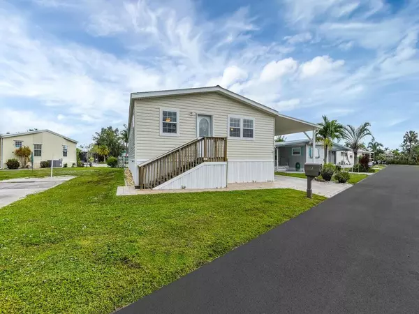 Fort Myers, FL 33908,53 PERCY ST