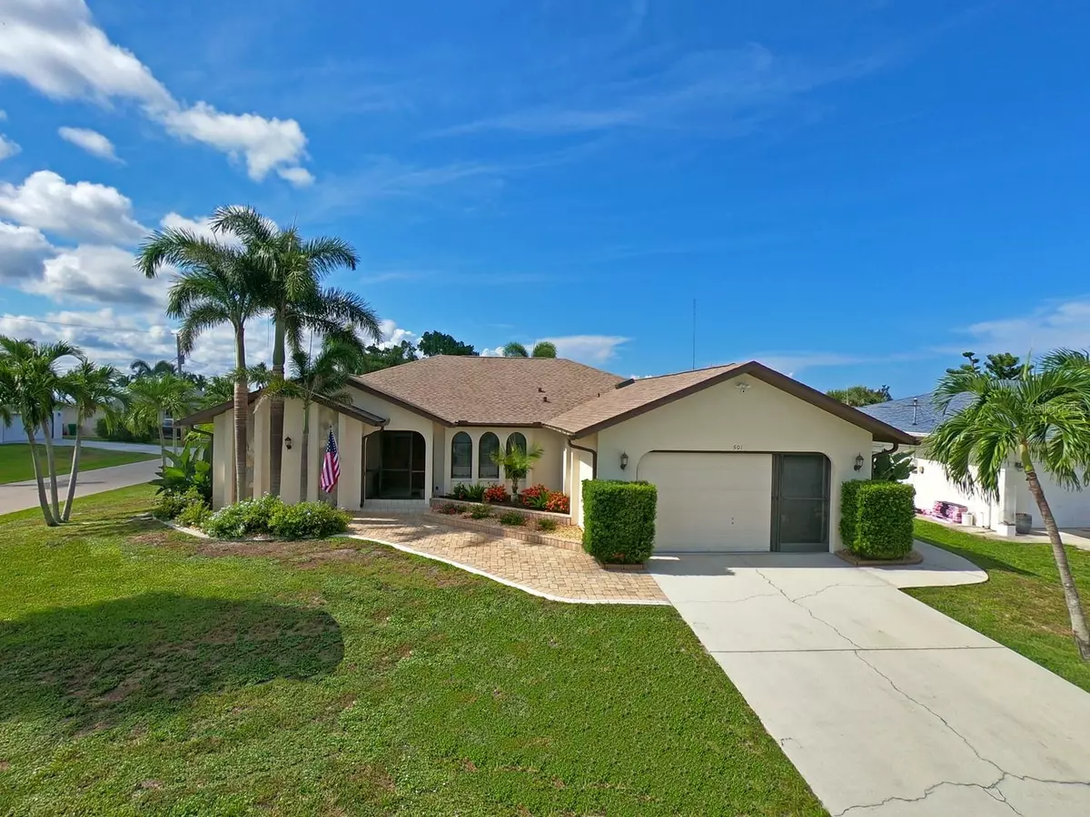 Punta Gorda, FL 33950,501 CANAL WAY