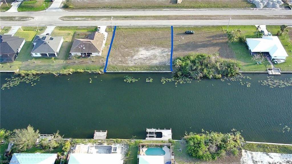 2609 DIPLOMAT Pkwy W, Cape Coral, FL 33993