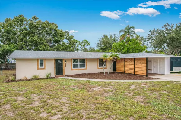 Sarasota, FL 34231,7306 CASS CIR