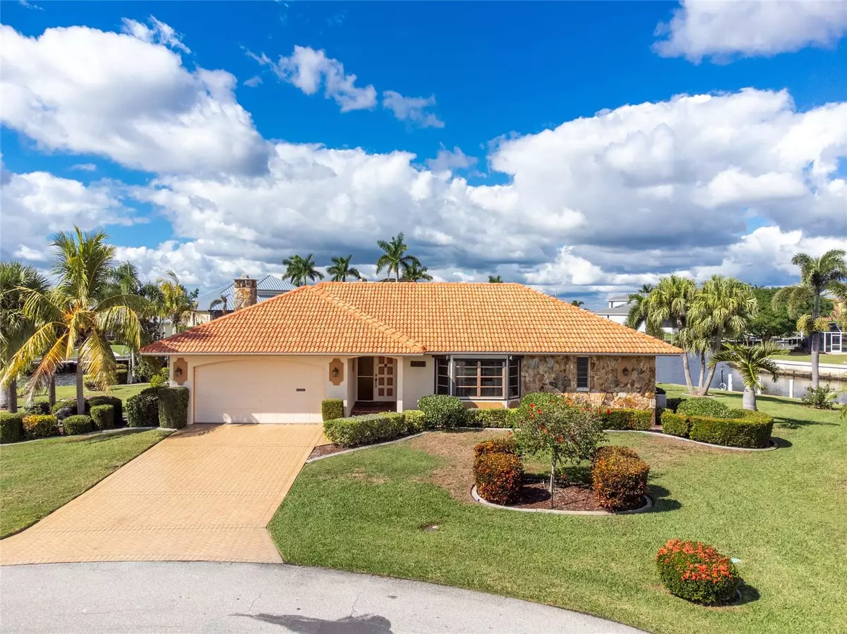 Punta Gorda, FL 33950,2790 BAY CT