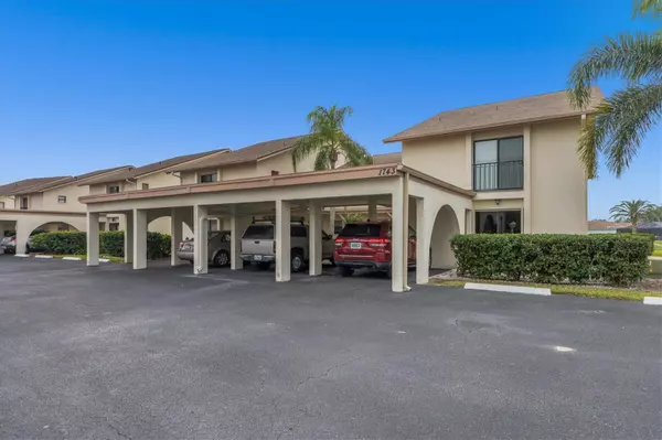 Venice, FL 34293,1743 LAKE PL #1743-C