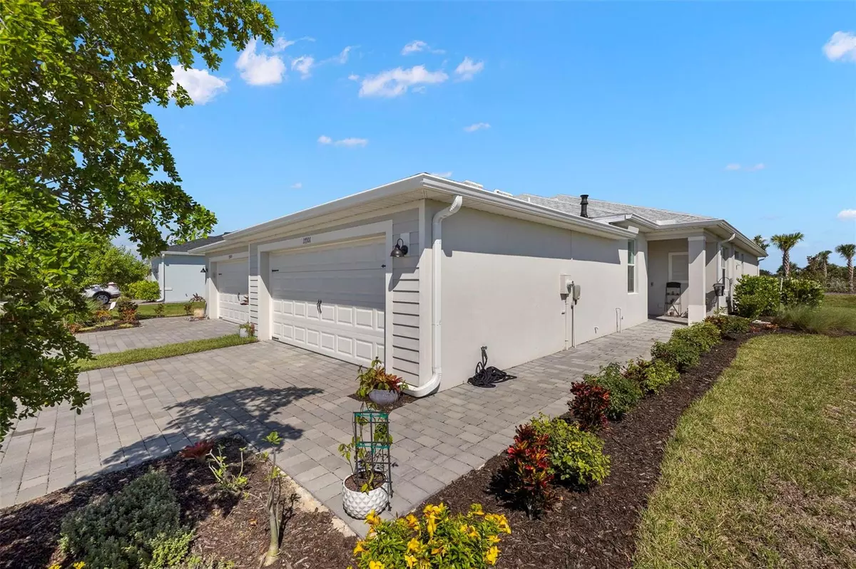 Punta Gorda, FL 33982,17701 WOODLAND CT