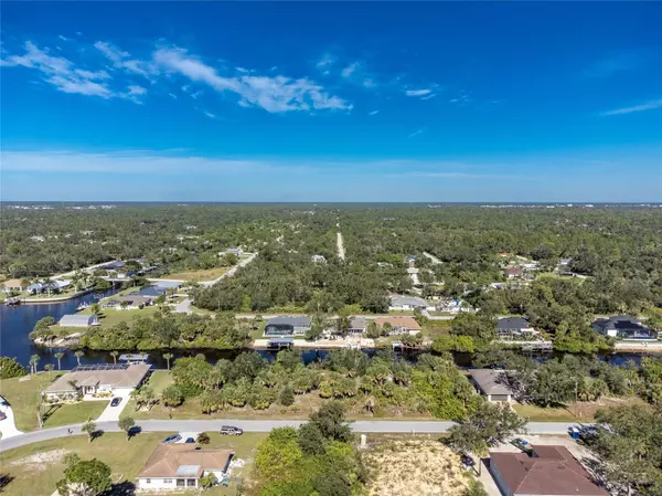 Port Charlotte, FL 33948,17324 GULFSPRAY CIR