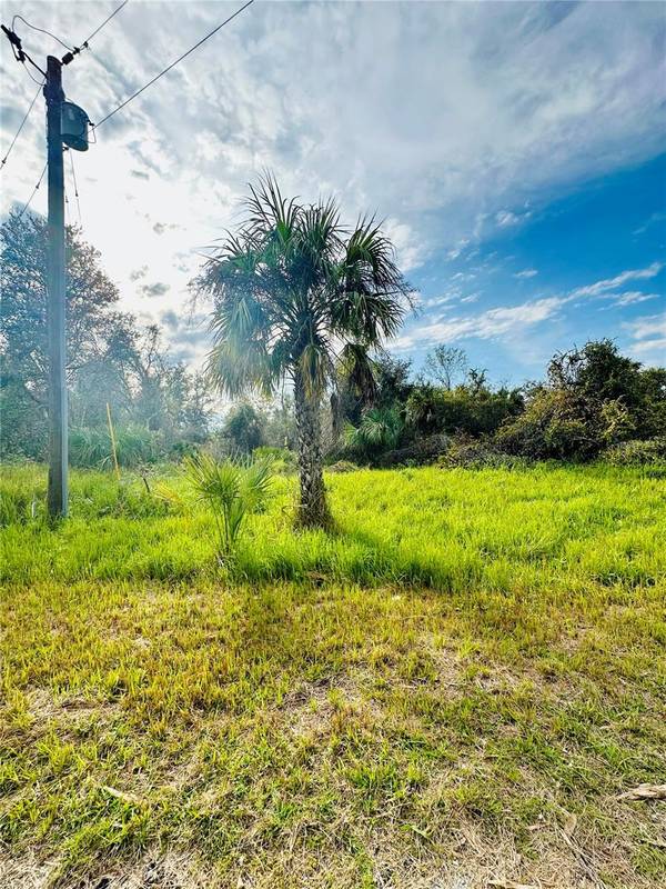 Lot 16 Blk 2151 OAKHILL RD, North Port, FL 34288