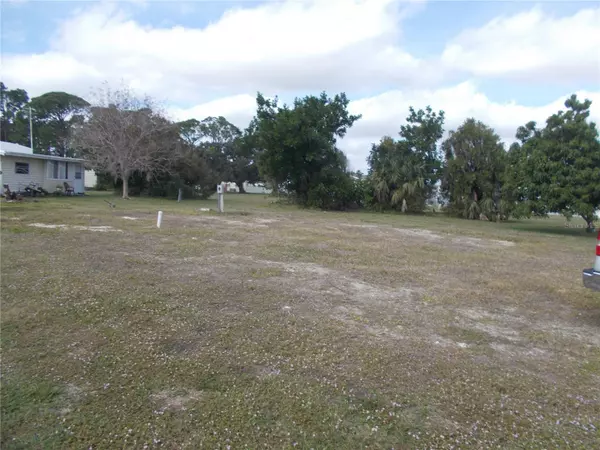 North Port, FL 34287,6789 HAKI CT