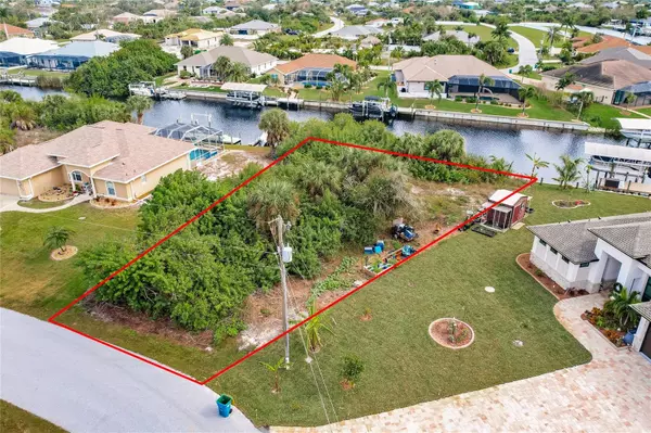 Port Charlotte, FL 33981,9462 WACKER TER