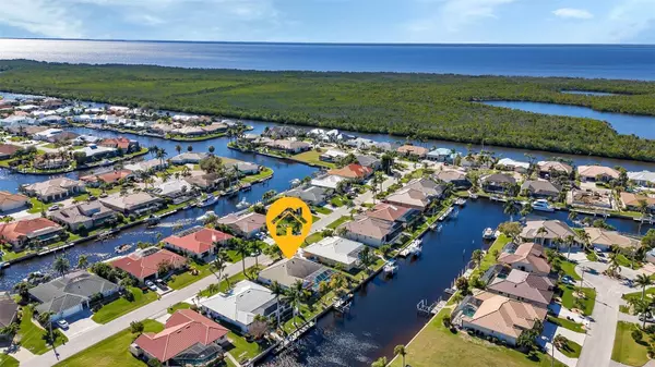 2718 SAINT THOMAS DR, Punta Gorda, FL 33950