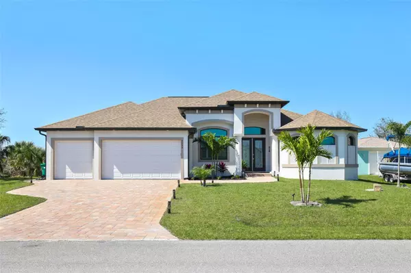 Port Charlotte, FL 33981,9533 ARNAZ CIR