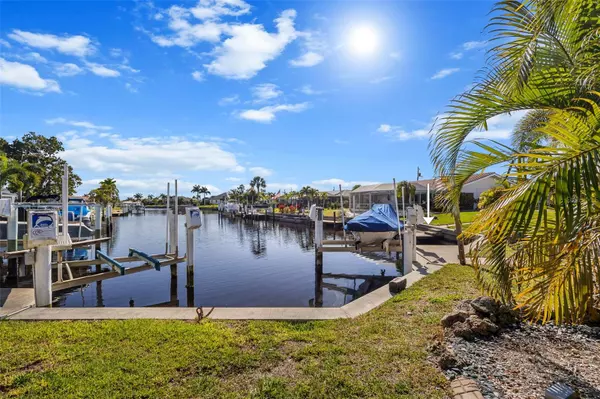 Punta Gorda, FL 33950,1315 APPIAN DR