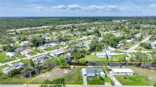 Punta Gorda, FL 33955,11291 & 11299 GRAPEFRUIT LN