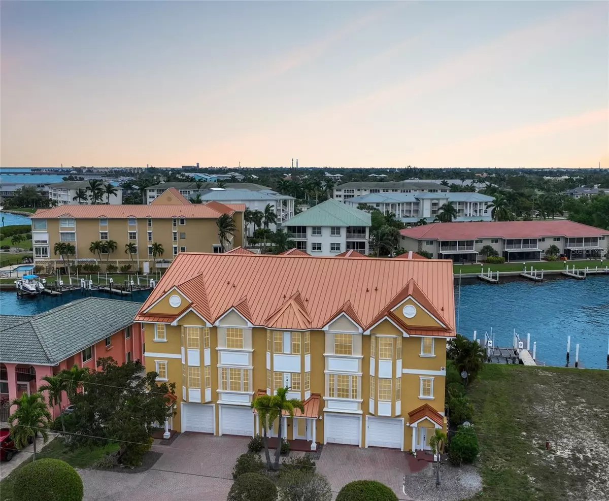 Punta Gorda, FL 33950,1410 PARK BEACH CIR #113