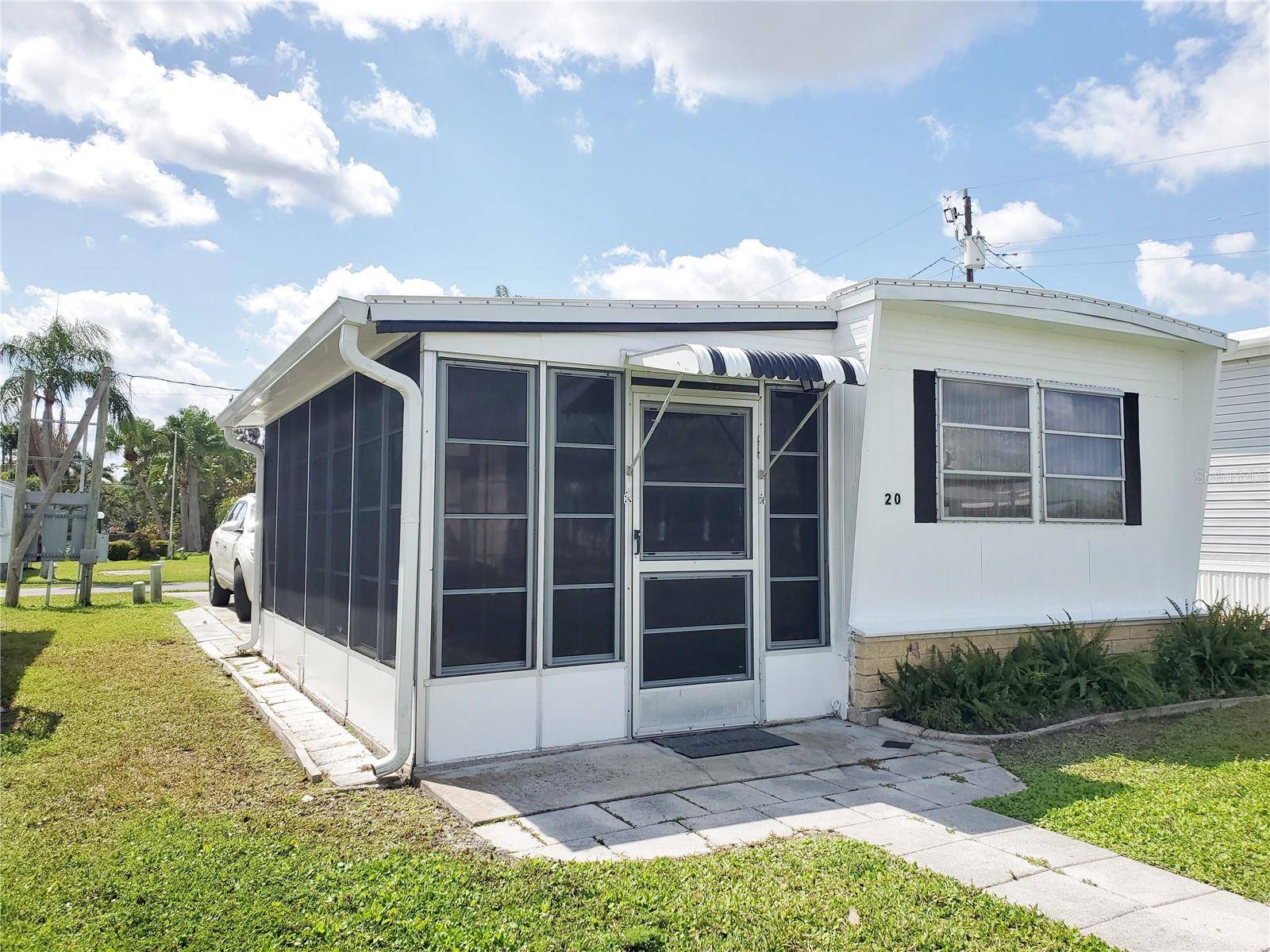 8320 RIVERSIDE DR #20, Punta Gorda, FL 33982