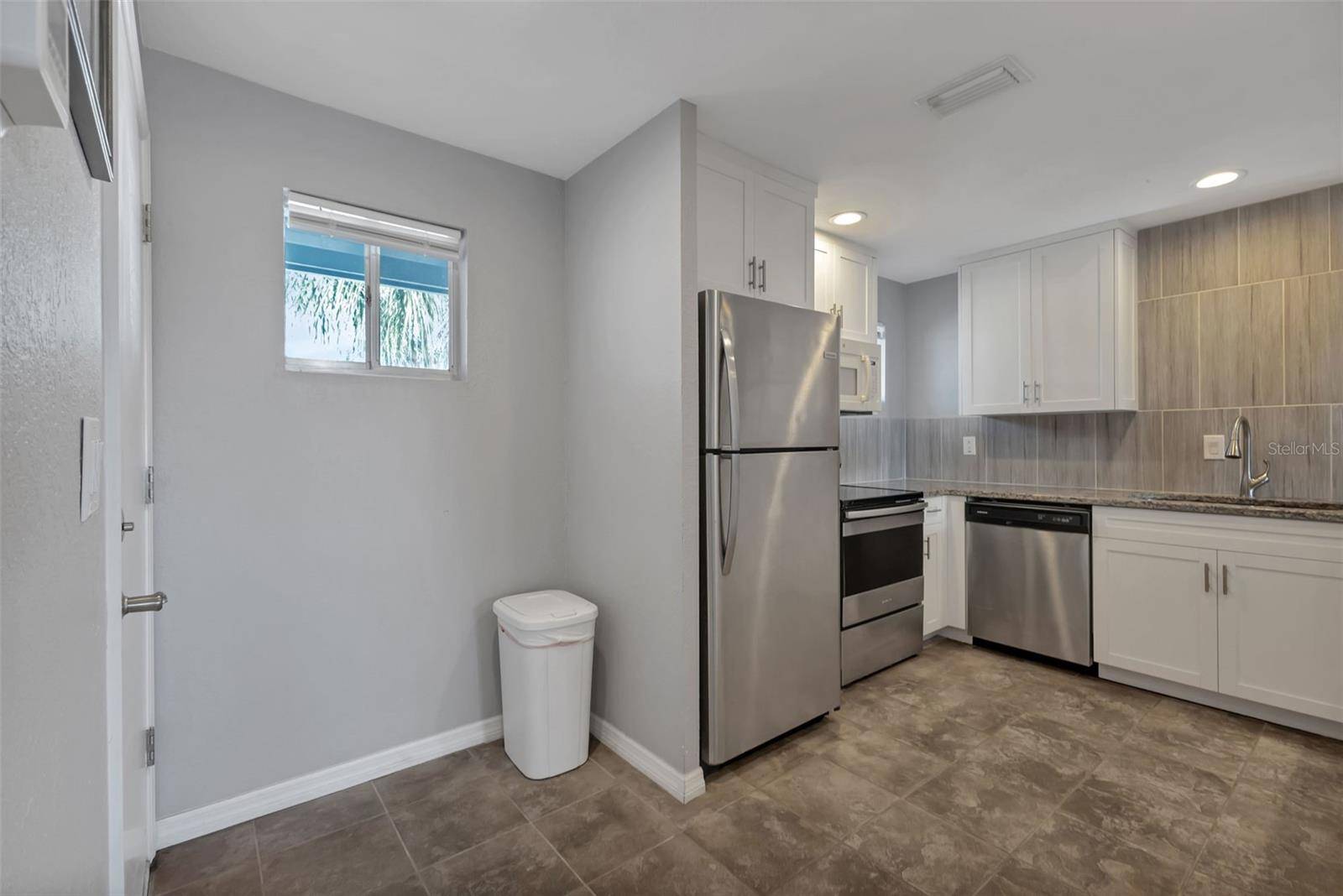 Port Charlotte, FL 33980,22375 EDGEWATER DR #224