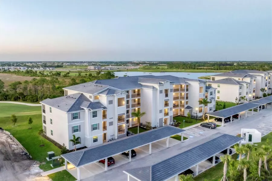 12240 WELLEN GOLF ST #201, Venice, FL 34293