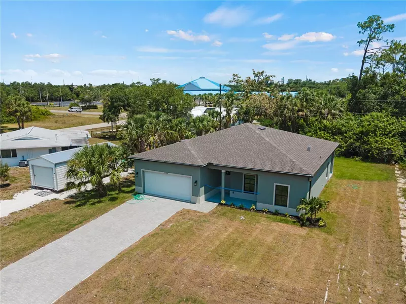 20384 TAPPAN ZEE DR, Port Charlotte, FL 33952