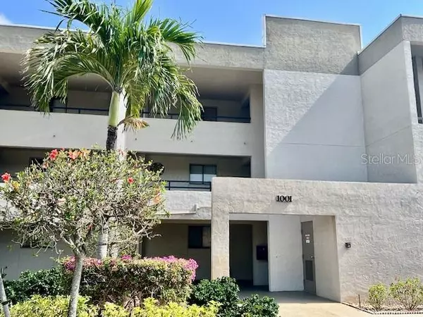 Punta Gorda, FL 33955,1001 ISLAMORADA BLVD #12A
