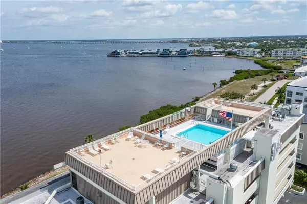 Punta Gorda, FL 33950,1500 PARK BEACH CIR #4C