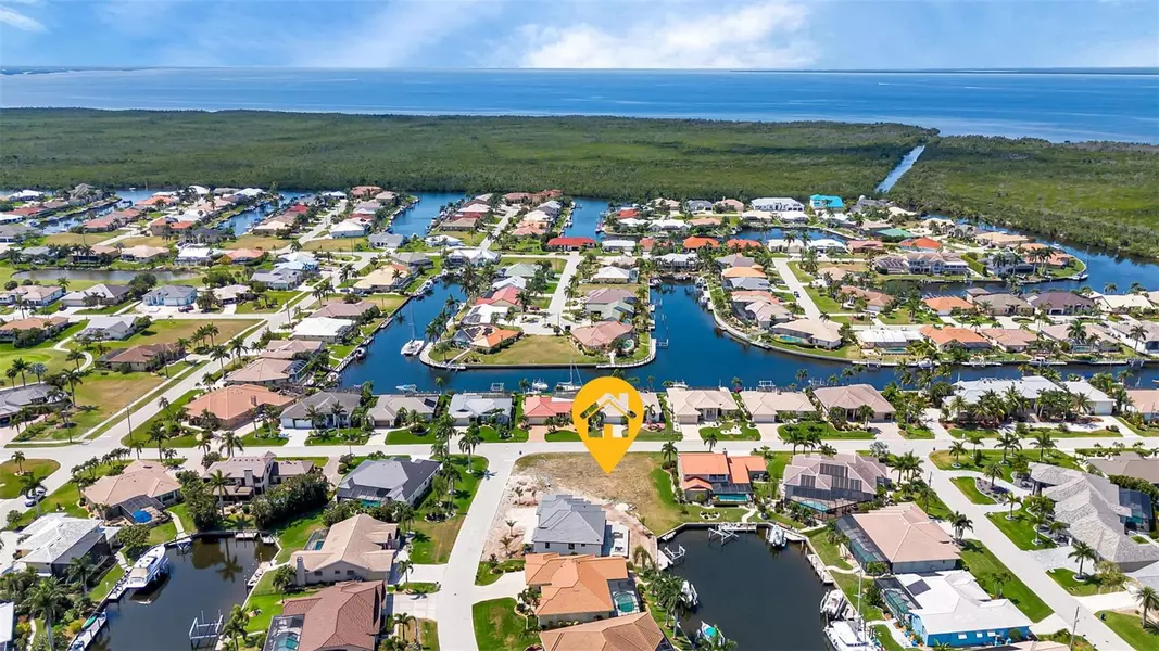 3501 CAYA LARGO CT, Punta Gorda, FL 33950