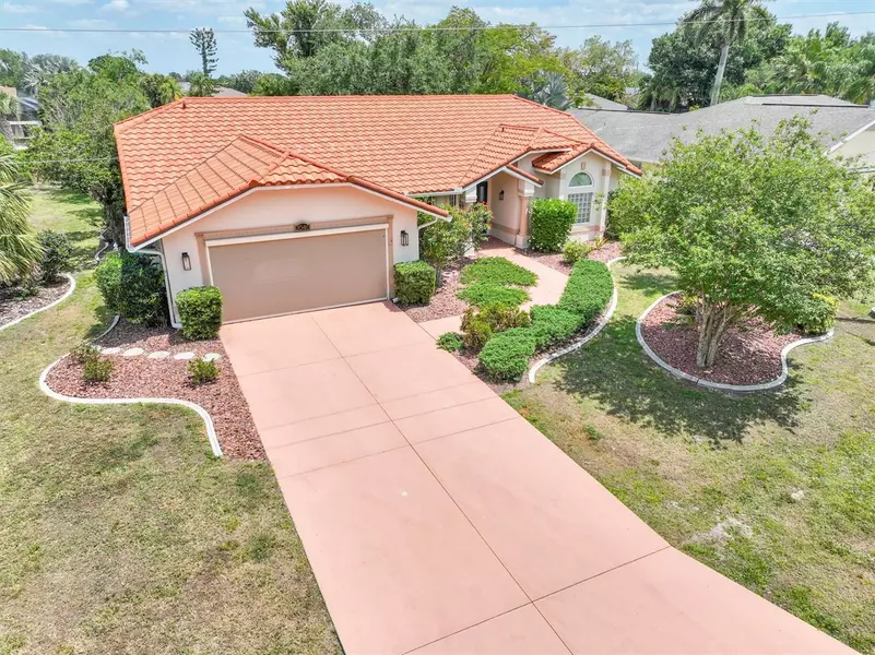 2040 MAZATLAN RD, Punta Gorda, FL 33983