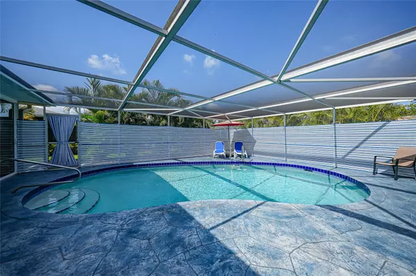 Venice, FL 34293,1724 CLAW CT