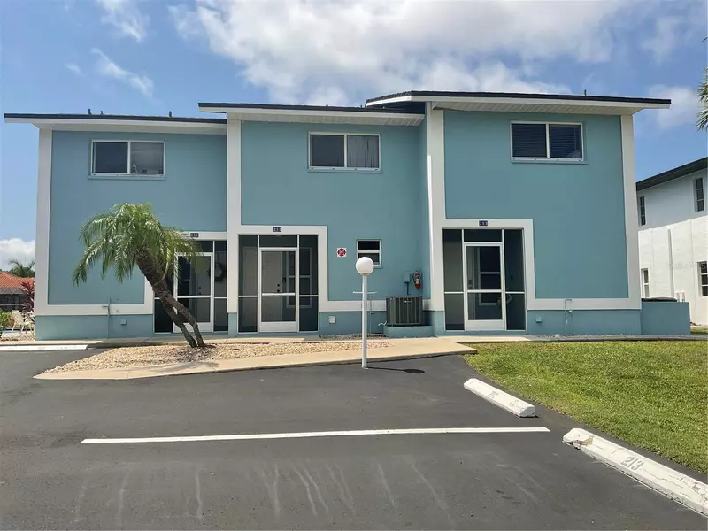 1424 MEDITERRANEAN DR #213, Punta Gorda, FL 33950