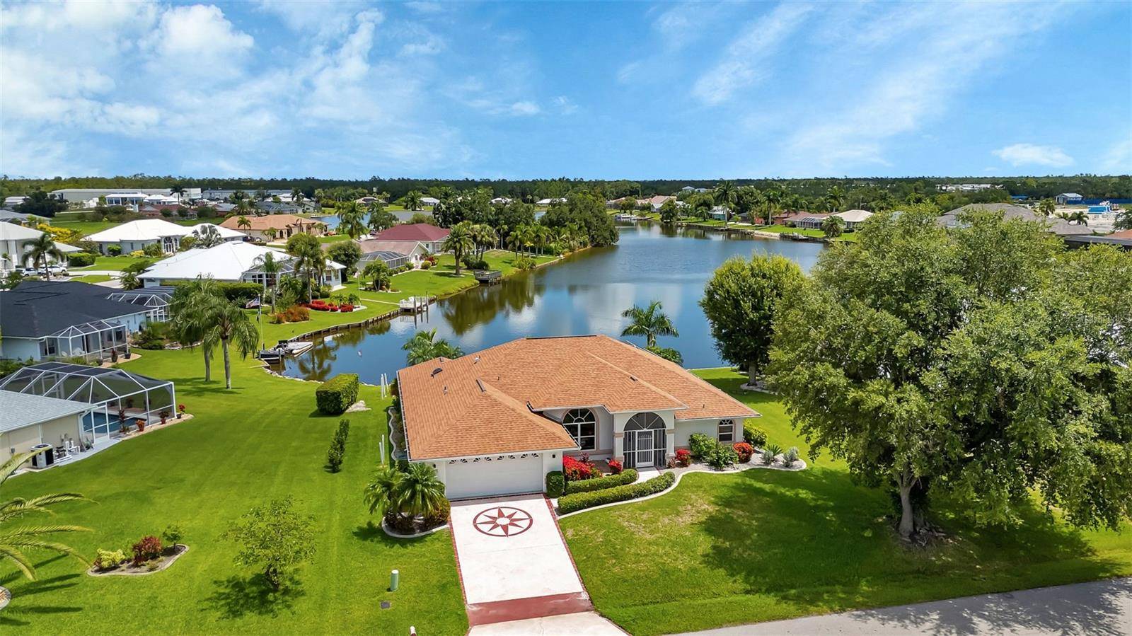 11614 SW DALLAS DR N, Lake Suzy, FL 34269