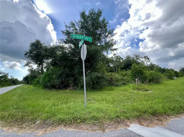 Port Charlotte, FL 33953,2399 DRENNON ST