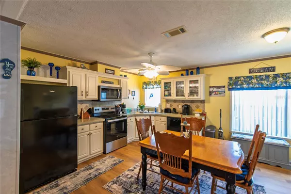 Punta Gorda, FL 33950,51 AMSTERDAM AVE