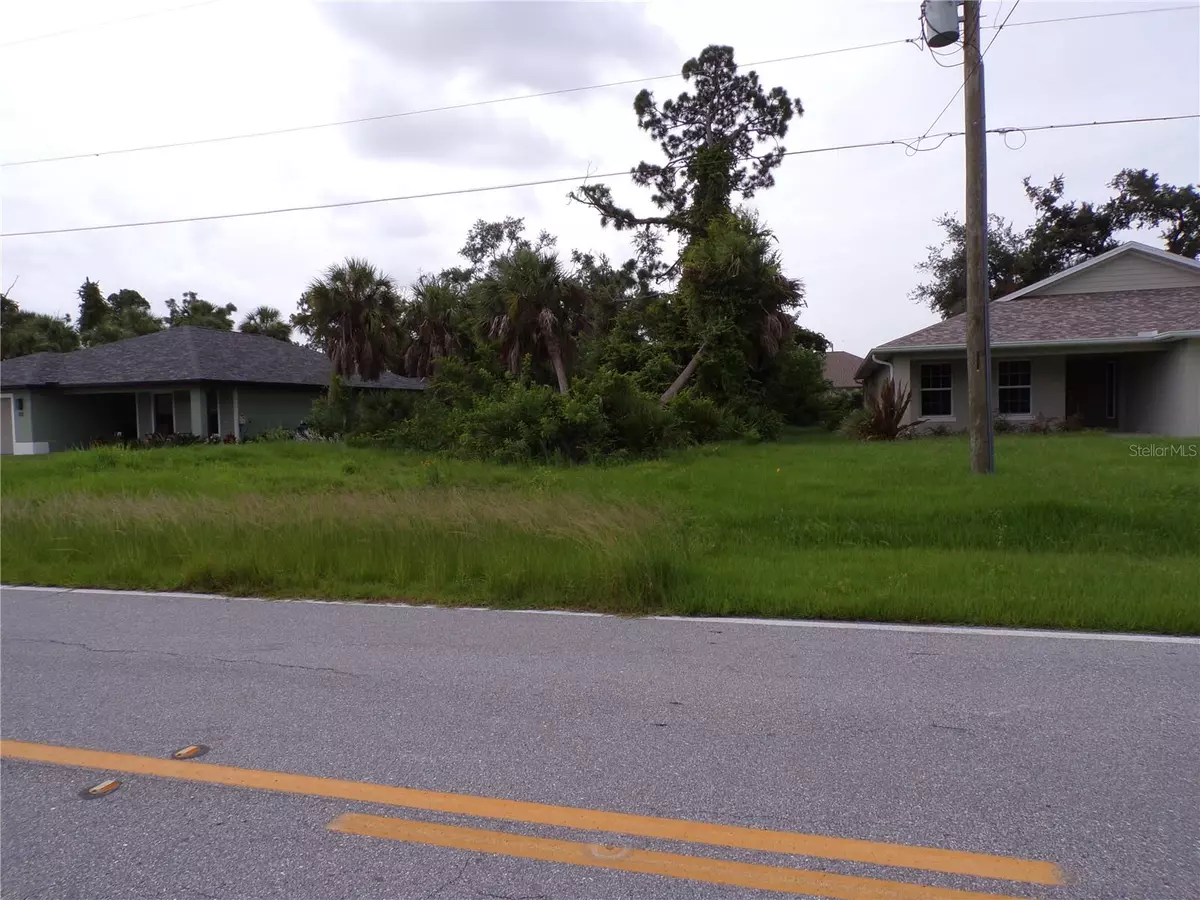 Rotonda West, FL 33947,219 COUGAR WAY