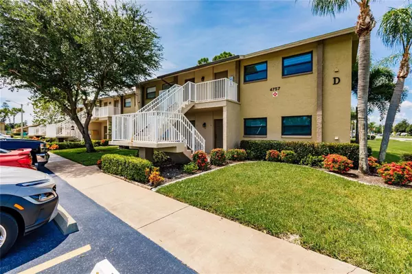 4757 ORANGE GROVE BLVD #11, North Fort Myers, FL 33903