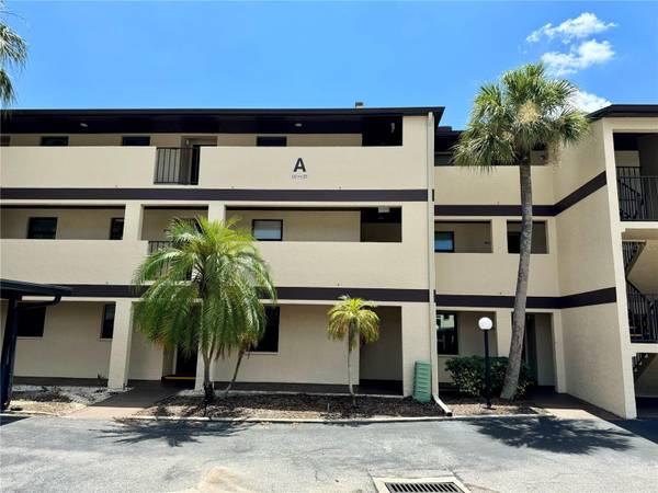 2395 HARBOR BLVD #303,  Port Charlotte,  FL 33952