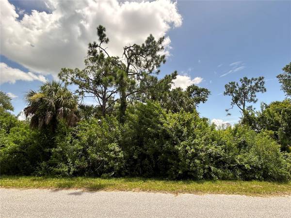 1368 FORRESTAL ST, Port Charlotte, FL 33953