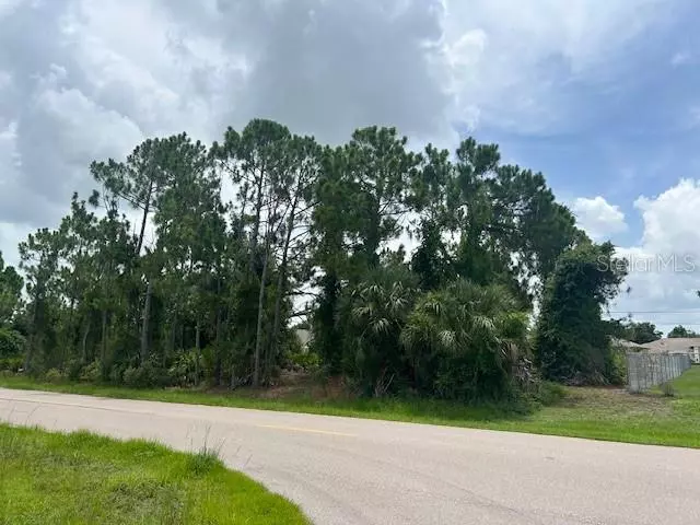 Port Charlotte, FL 33954,344 PRESQUE ISLE DR