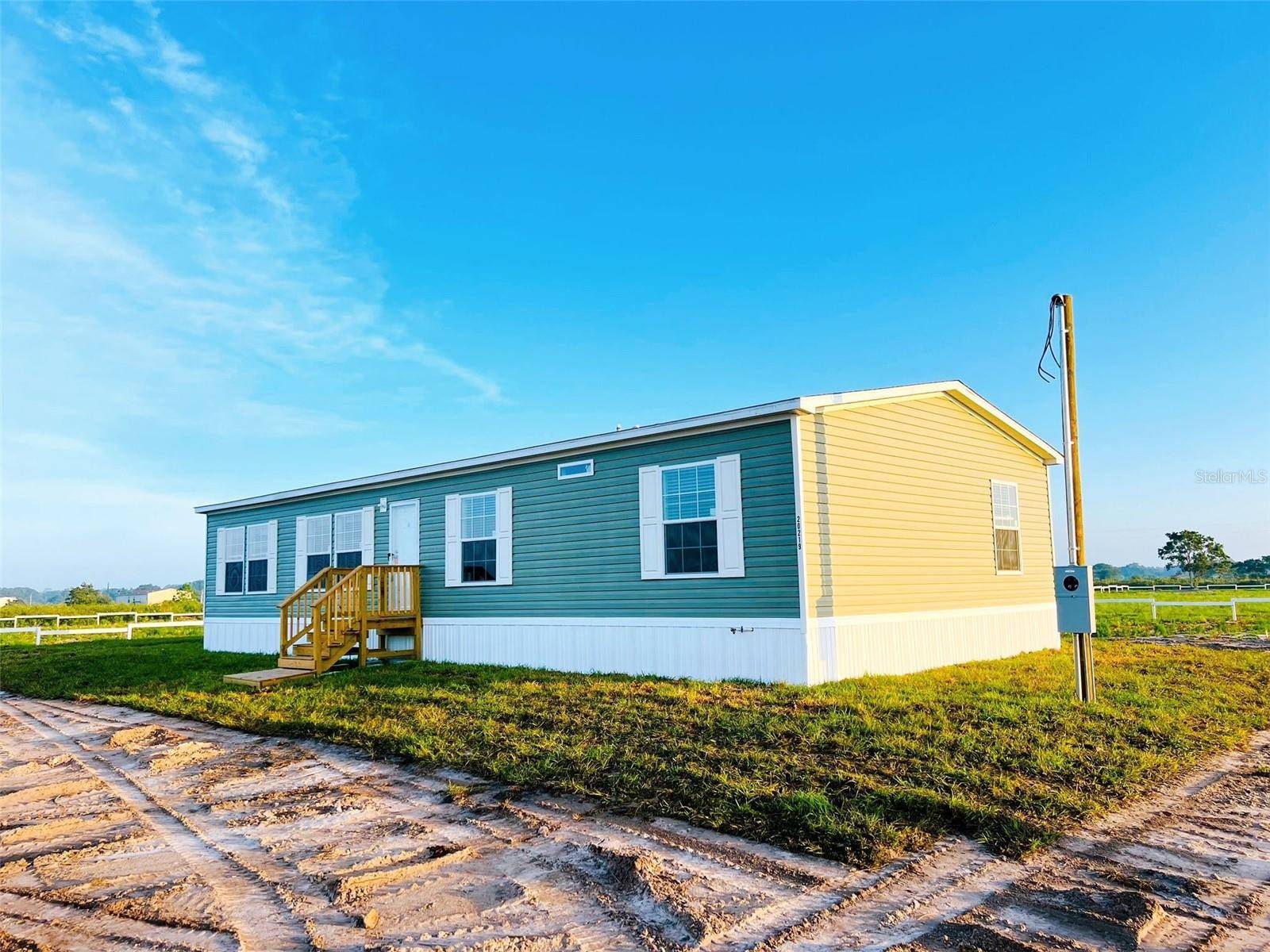 Okeechobee, FL 34972,20219 NW 248TH ST