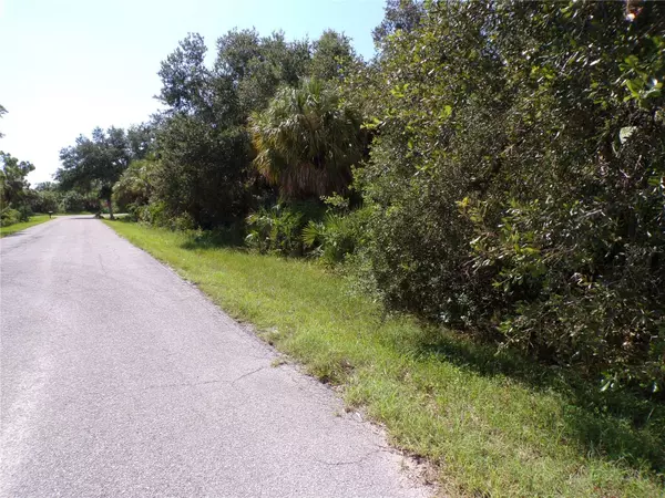 Port Charlotte, FL 33948,17340 POSTON AVE