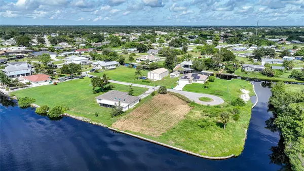 Punta Gorda, FL 33983,3308 PEACE RIVER DR