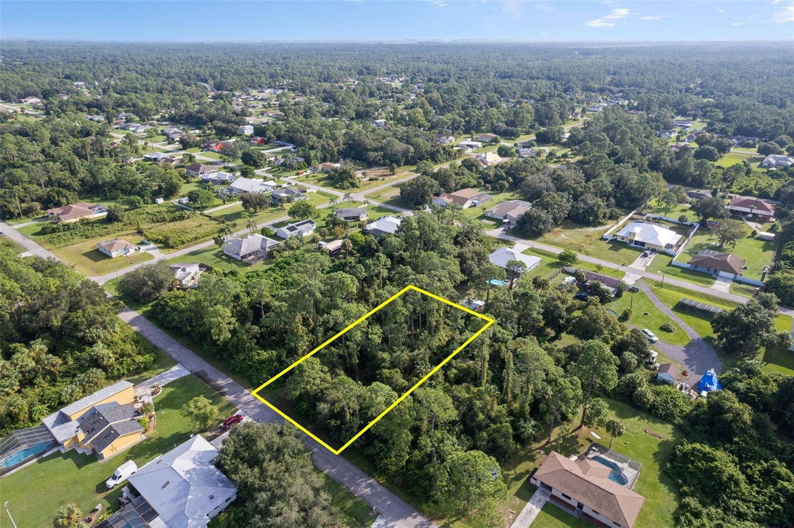 16 ROBERT AVE, Lehigh Acres, FL 33936