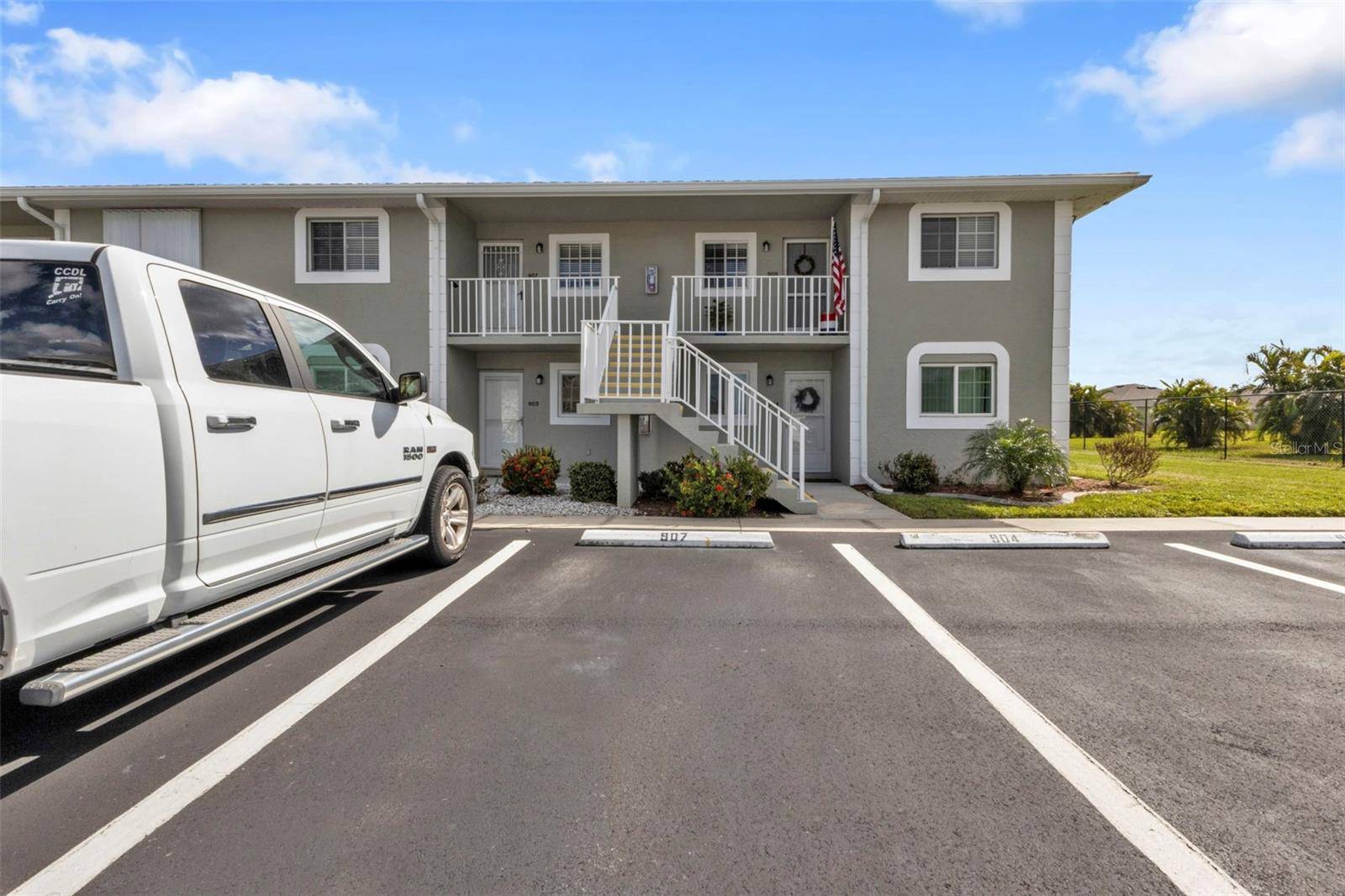 3310 LOVELAND BLVD #907, Punta Gorda, FL 33980