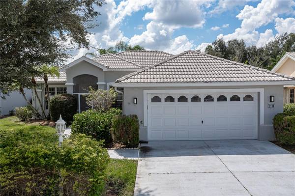 2690 VIA PRESIDIO, North Fort Myers, FL 33917