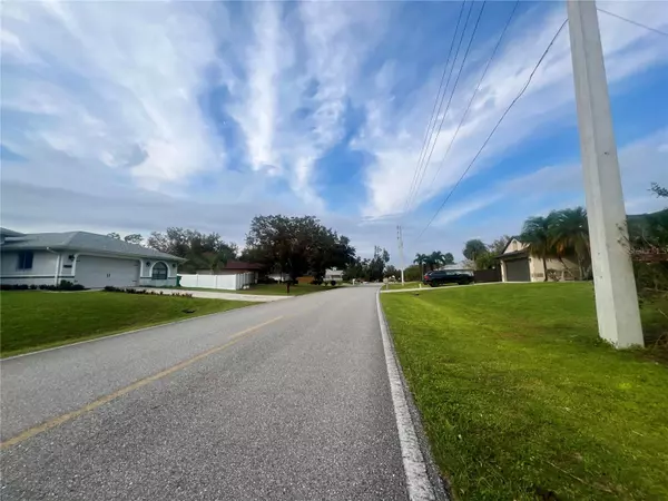 Port Charlotte, FL 33952,1088 INVERNESS ST