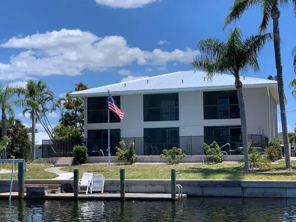 920 CONECTA DR #3, Punta Gorda, FL 33950