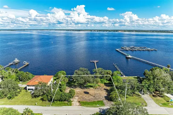 Punta Gorda, FL 33980,5060 MELBOURNE ST