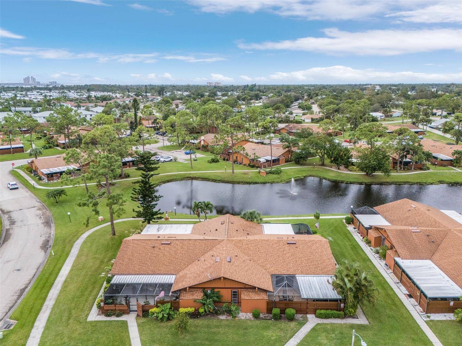 15405 CRYSTAL LAKE DR, North Fort Myers, FL 33917