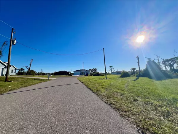 Placida, FL 33946,8 PENNANT PL