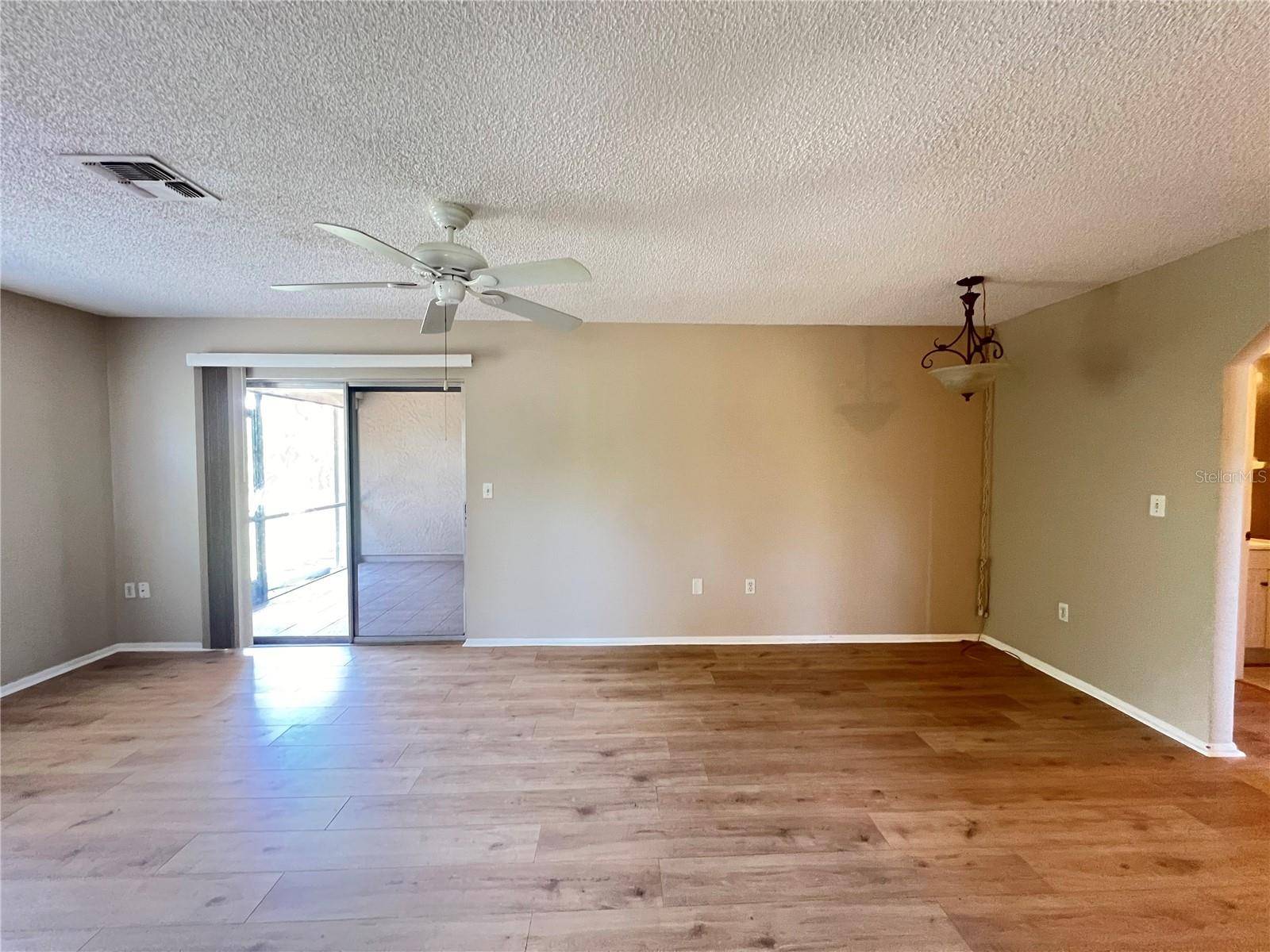 Punta Gorda, FL 33980,25068 HARBORVIEW RD #1A